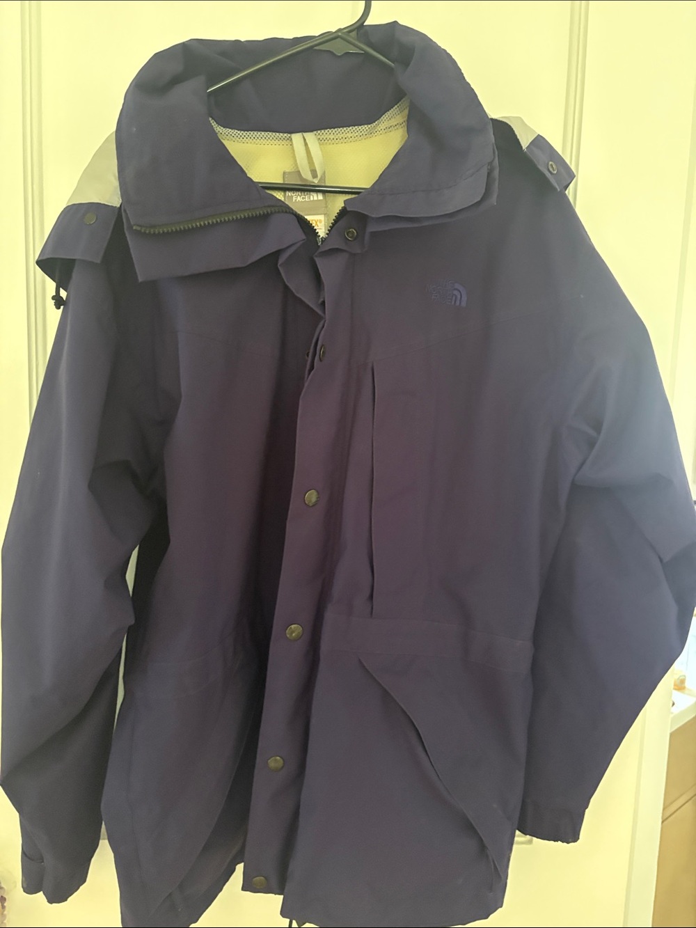 The North Face Men's Purple Raincoat with Hood
